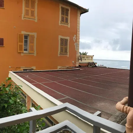 Apartment 2b Bagnasciuga Dorato - Moderno Bilocale Sul Mare