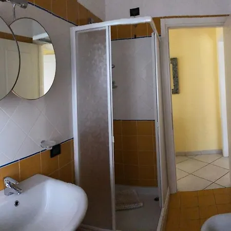 2b Bagnasciuga Dorato - Moderno Bilocale Sul Mare Lejlighed Pietra Ligure