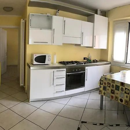 Apartment 2b Bagnasciuga Dorato - Moderno Bilocale Sul Mare *